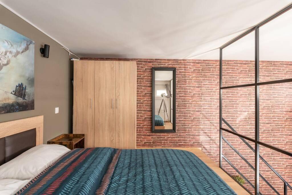 Appartamento Industrial Loft Near Seaside W 200Mbps Salonicco Esterno foto